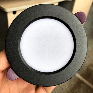 สปอตไลท์ติดเพดาน LED5-10cm 7.5แบบรูเปิดสามสีโคมไฟฝังท้องฟ้าห้องนั่งเล่นไฟดาวน์ไลท์ยุโรป