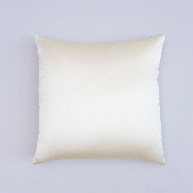 Coussin de dossier en soie champagne 19 momme