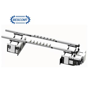 Material prägung und Handhabung, Be-und Entladen des drei dimensionalen Roboter manipulator arms