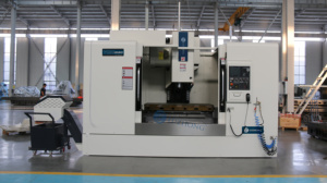 BT50 Engine with <strong>Rotation</strong> Table Wire Cutting Service Automatic Machine Tools VMC1580 <strong>5</strong> <strong>Axis</strong> <strong>Cnc</strong> Machining Center - Product Image 2