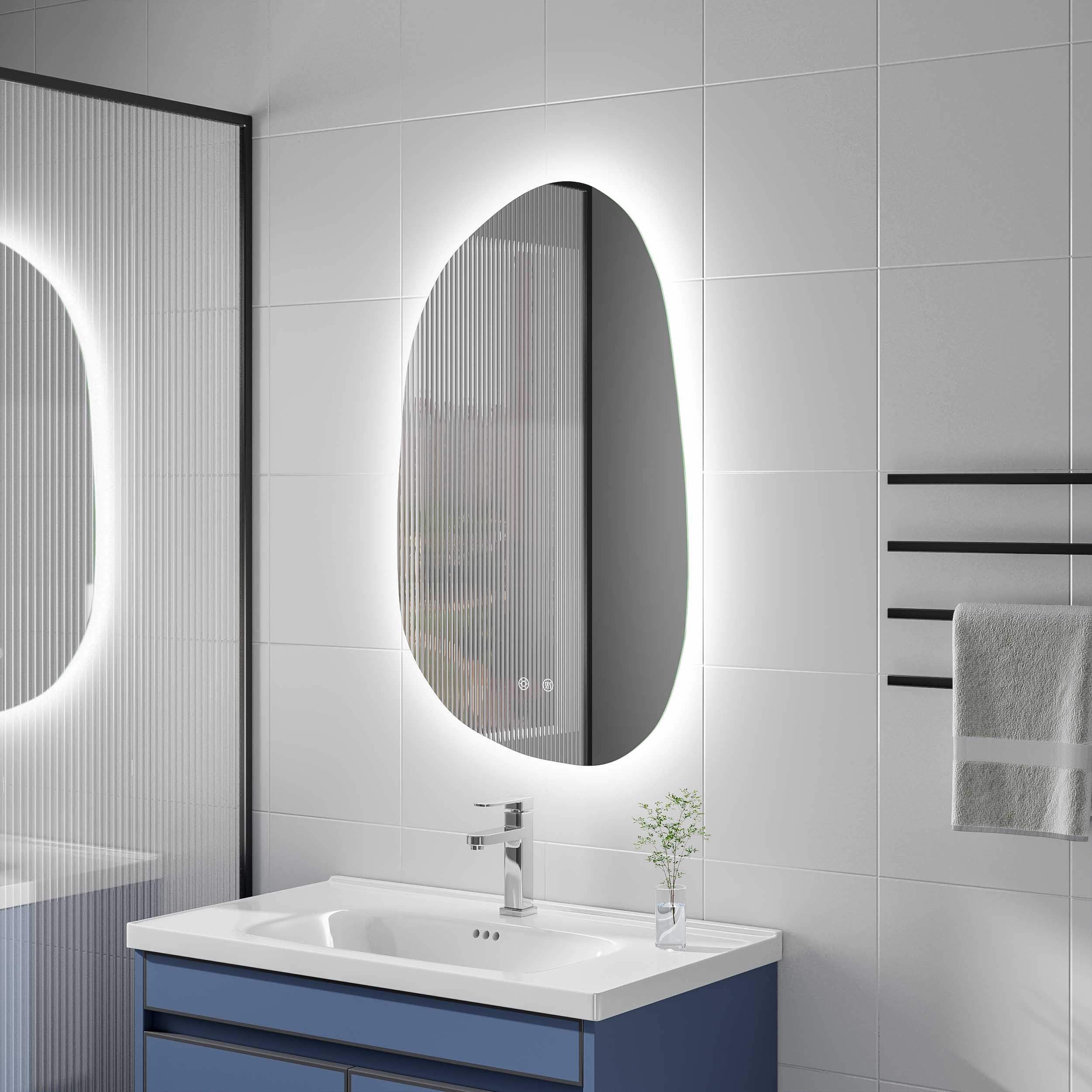 Miroir de salle de bain irrégulier