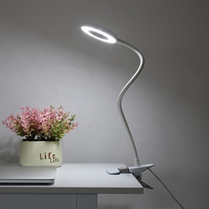 Fabrika doğrudan taşınabilir mini usb led ışık masa lambası kitap okuma esnek kol led masa lambası ile led ve magnifi - Product Image 2