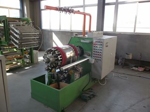אופנוע צמיג בניין מכונת/צמיג ביצוע מכונת/6-28 אינץ צמיג ביצוע מכונת