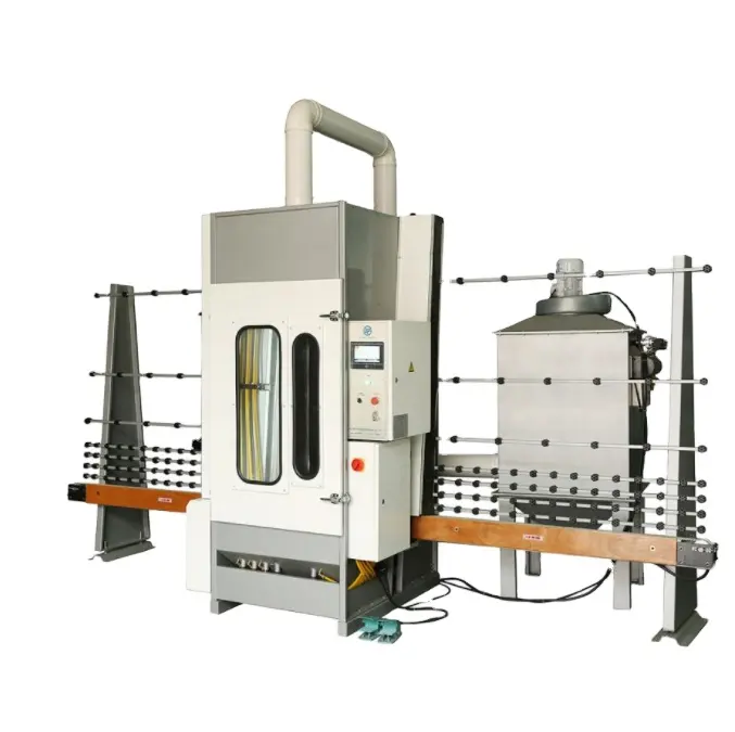 Automatische Glazen Zandstraalmachine Voor Glasfabrieksverwerkingsmachine Verticale Zandstraalmachine