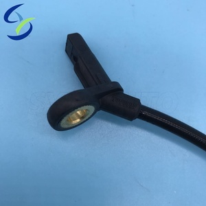 Arka ABS tekerlek hız sensö<span class=keywords><strong>r</strong></span>ü A1649058300 164 905 83 <span class=keywords><strong>00</strong></span> Mercedes Benz için M-CLASS W164