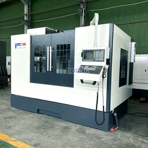 דיוק גבוהה cnc יחיד ציר cnc מכונת כרסום vmc1160 <span class=keywords><strong>5</strong></span> ציר מרכז עיבוד אנכי