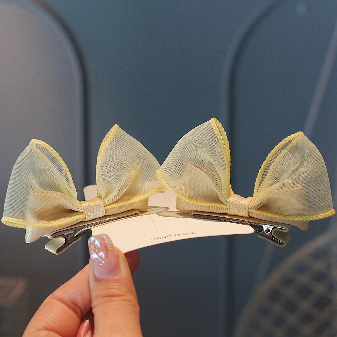 0553 Yellow Pair