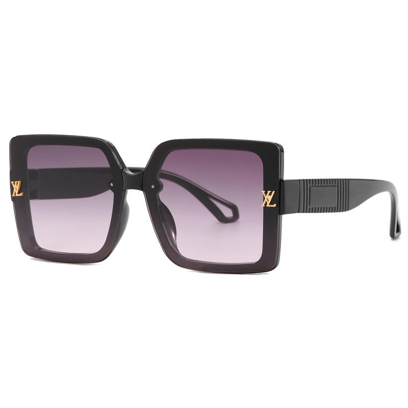 C3 กรอบดำ ชมพู เทา