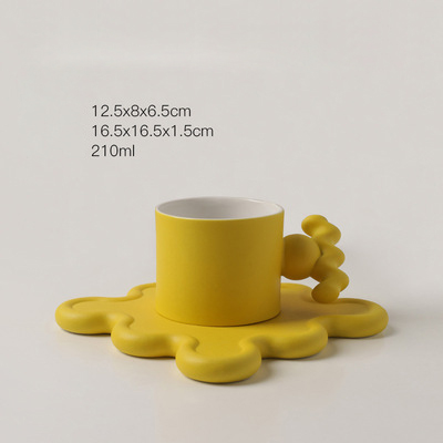 Jaune Rococo