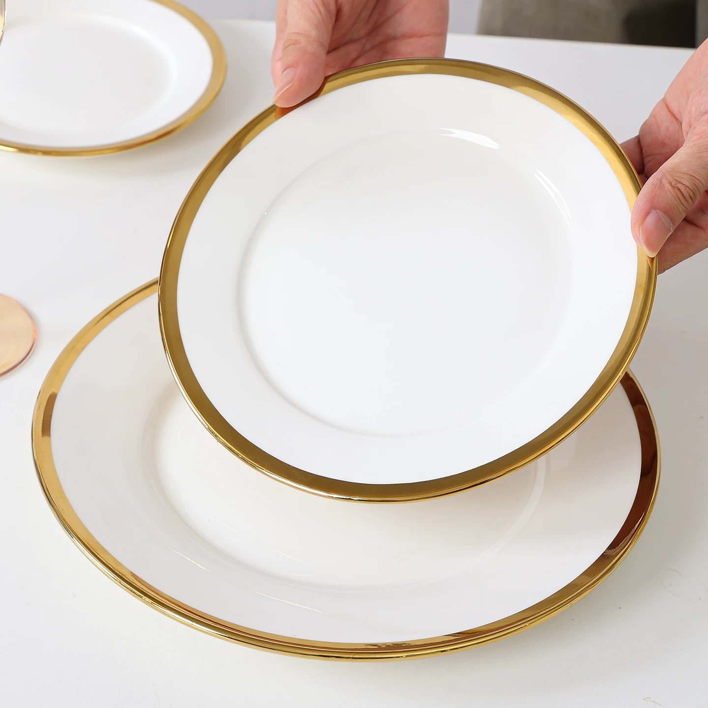 Gold-plated flat plate