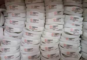 Vòng đeo tay in chữ nổi chủ đề lãng mạn phát sáng bằng silicon, rung động bằng giọng nói, cổ vũ cho bữa tiệc - Product Image 2