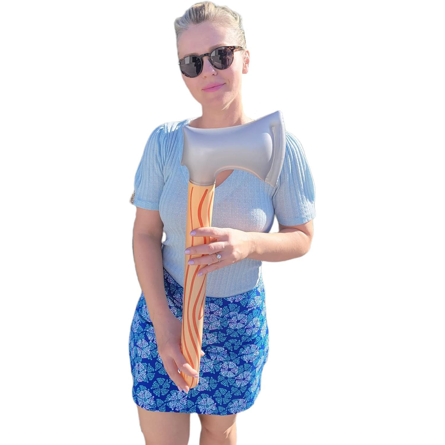 Hache sauvage de 23 pouces