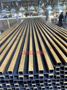 Yüksek kaliteli siyah taban kurulu wpc <span class=keywords><strong>pvc</strong></span> duvar paneli wpc yivli duvar paneli ahşap değiştirme