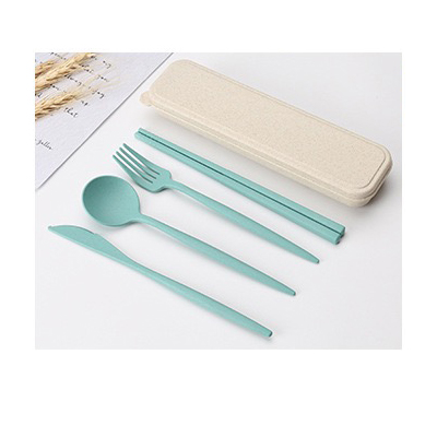 Couverts verts + étui beige