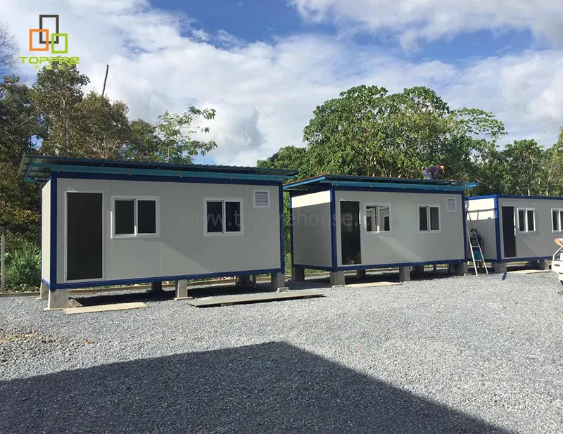 China Fácil instalación prefabricados cabaña de 4 dormitorios y 2 casas de baño mini además prefabricada construir casas para costa rica.