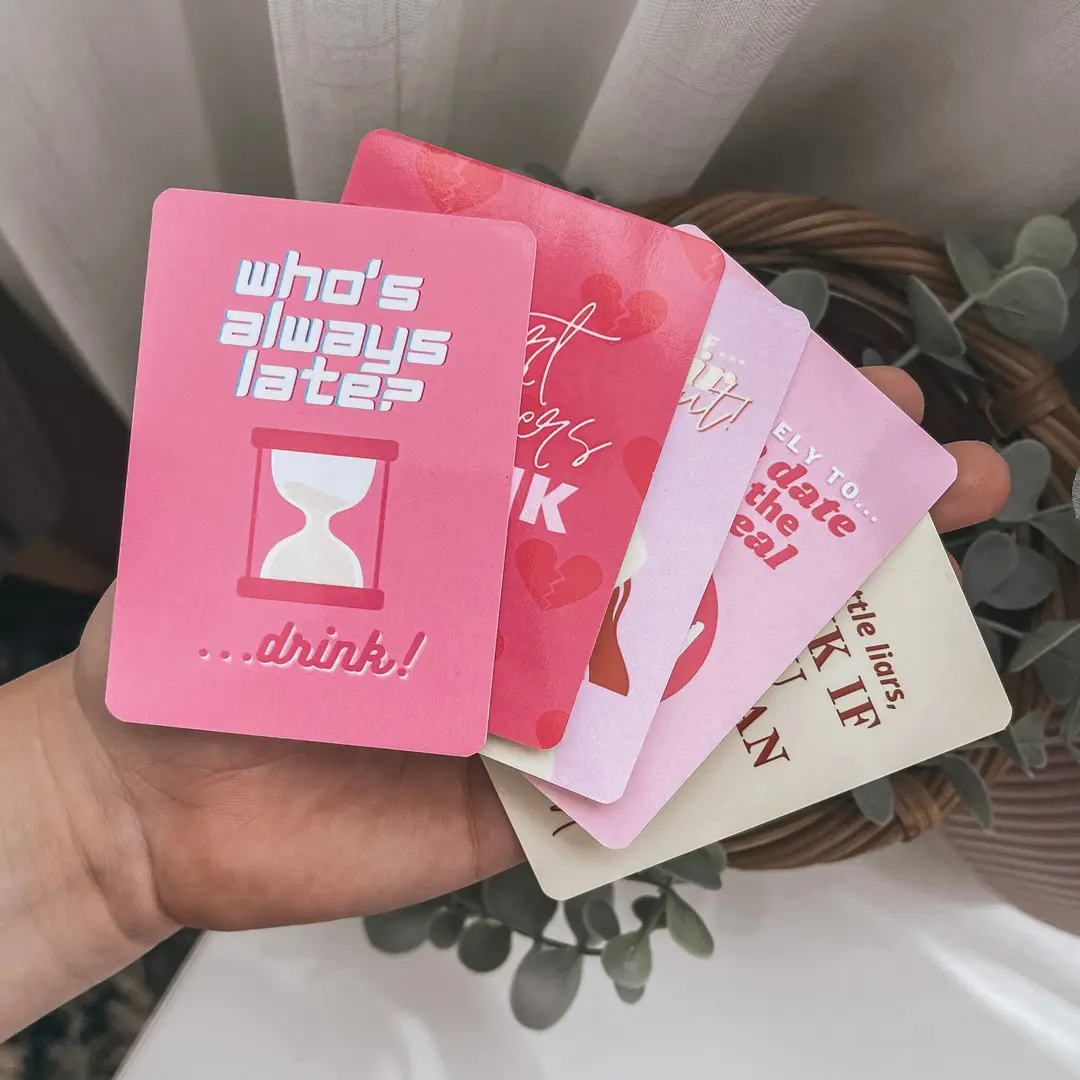 Jogo de cartas de beber rosa com impressão personalizada de alta qualidade para festa noturna de adultos