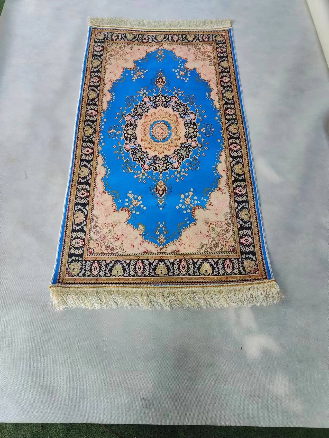 Azul
