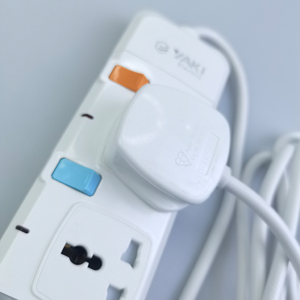 UK Power Wall Elektrische Stecker und Steckdosen Verlängerung kabel Elektrische 3-Wege-Mehrfachsteckdose 3/Gang Verlängerung buchse