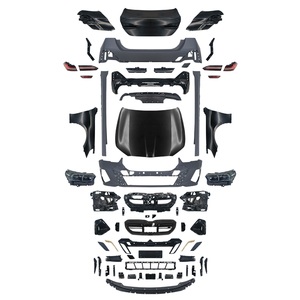 BMW 5シリーズF10 2011-2017のフロントリアバンパーボディキットを備えたG60Mテックスタイルへの変換。 - Product Image 1