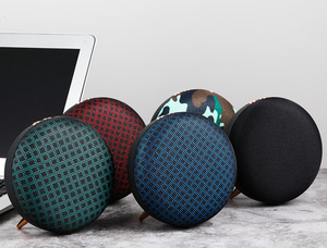 专业Hifi立体声微型便携式大放大低音扬声器家用声音音乐定向蓝牙扬声器