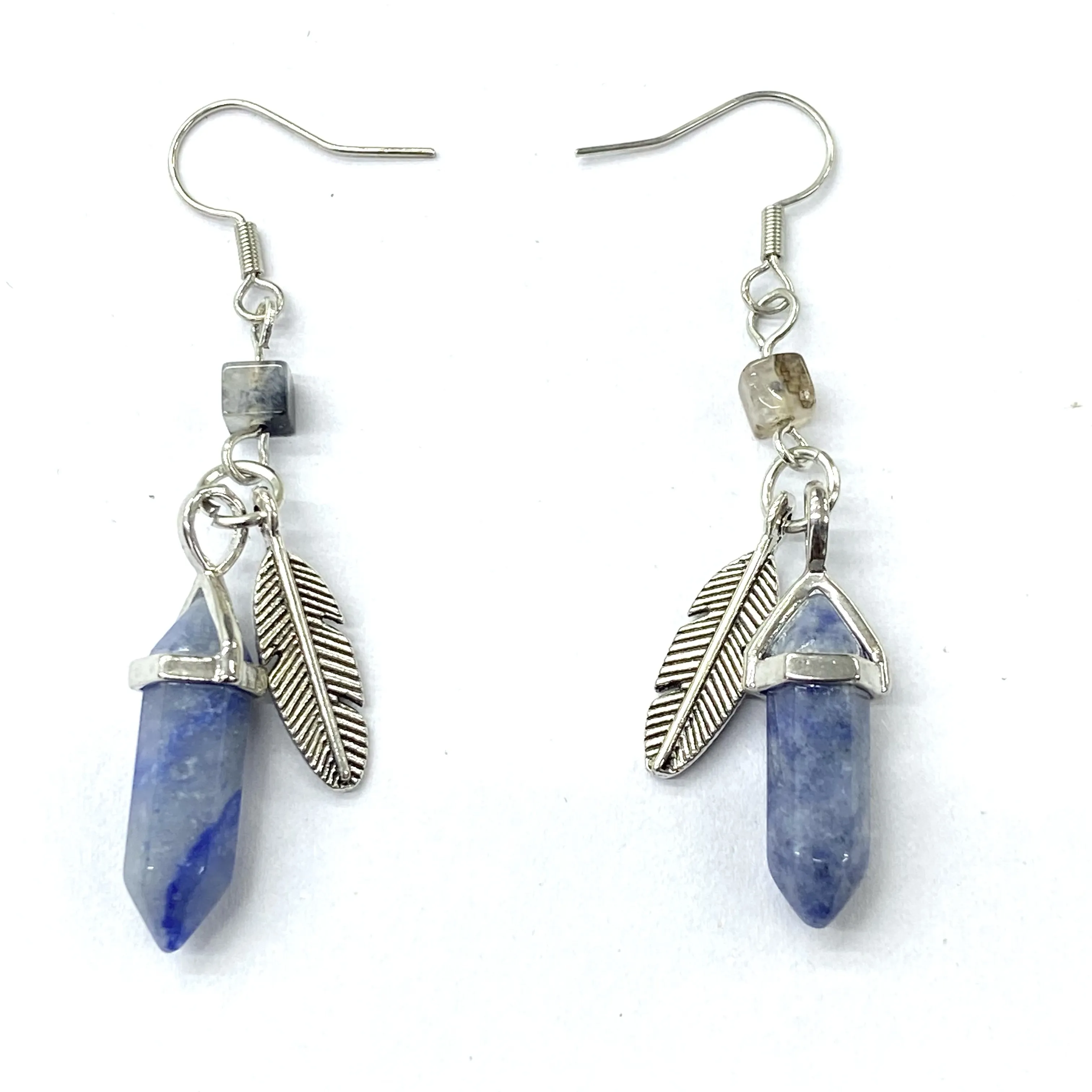 Bijoux de mode en gros Boucles d'oreilles pendantes en pierres précieuses naturelles Aventurine bleue Boucles d'oreilles en pierres de cristal à points hexagonaux