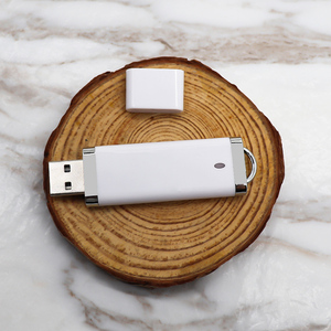 USBフラッシュドライブ3.0 1GBから64GB容量32GB内蔵メモリースティックとチップスタイルUSB 2.0インターフェース - Product Image 4