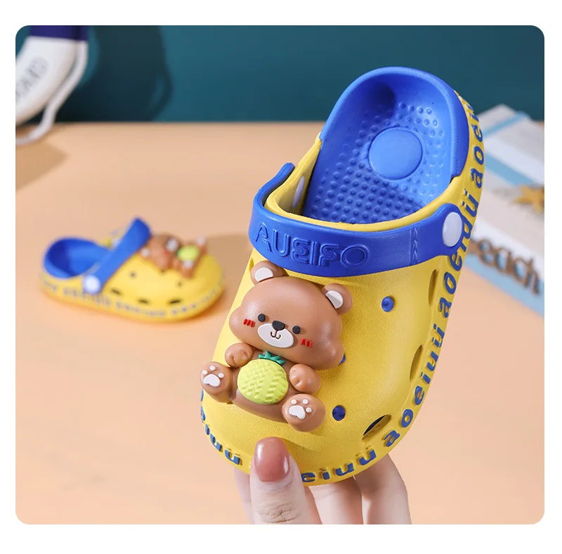 Cute Beach Sandals Children Clog Garden Shoes for Boys Girls Non-Slip Home Slippers