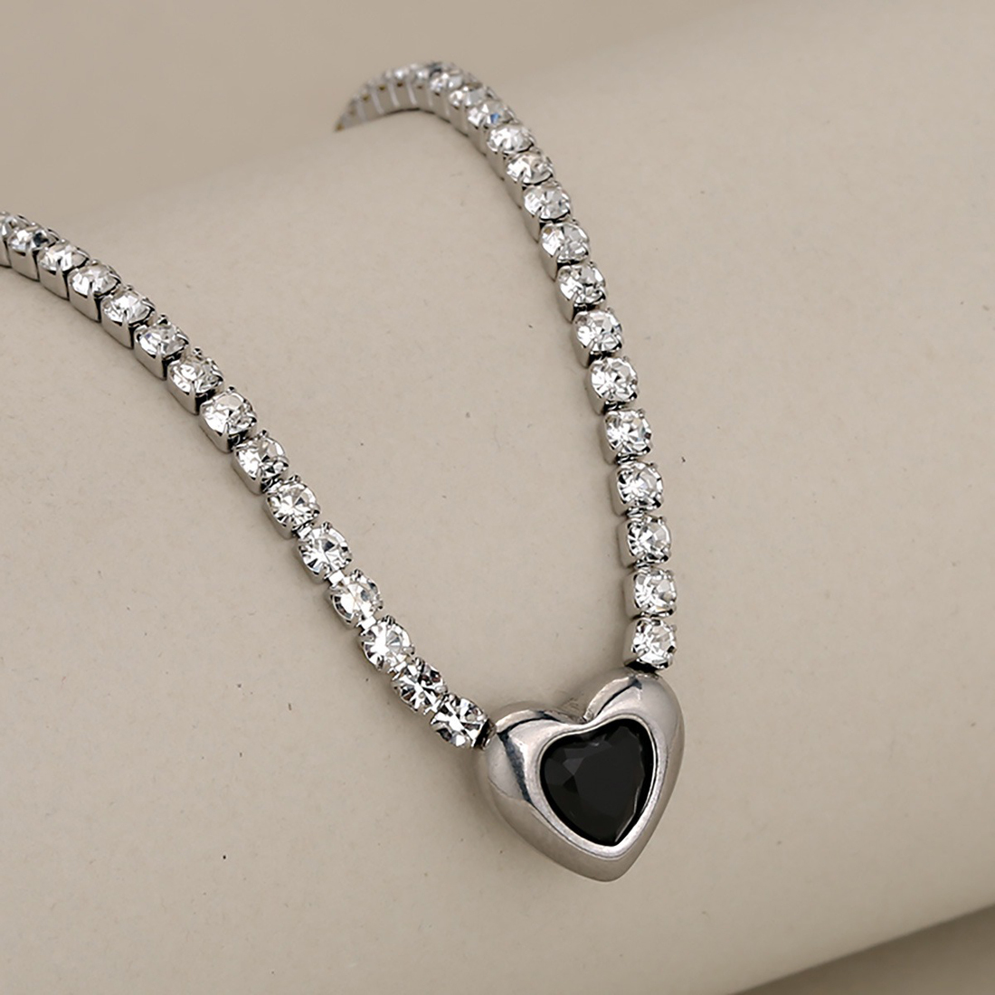 Plata y negro