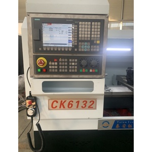 CK6132 Maquinaria CNC personalizada Máquina de torno CNC de metal de precisión Banco horizontal Máquinas herramientas de torno CNC - Product Image 6