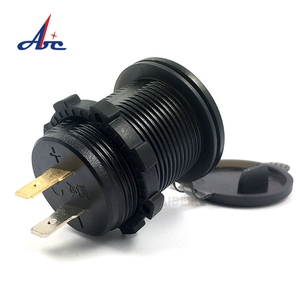ABILKEEN DS017B Puerto único QC3.0 Entrada de enchufe USB 12V-24V Cargador USB para automóvil con voltímetro LCD digital y pantalla de amperímetro - Product Image 5