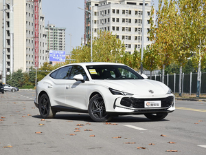 Bán buôn xe MG7 1.5T 300DCT <span class=keywords><strong>2025</strong></span>, mẫu xe mới hot nhất hướng đến toàn thế giới - Product Image 3