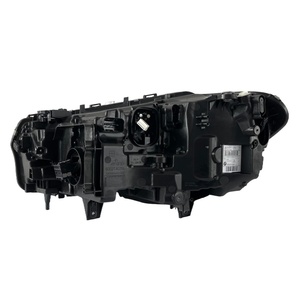 BMW X3 G01 G08旧モデルLEDヘッドライト右サイド5ピン本物の再製造ヘッドライトに適しています