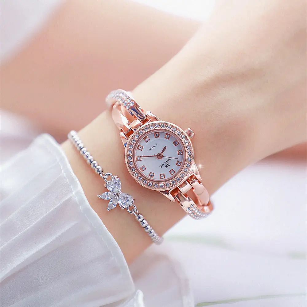 Montre-bracelet à quartz pour femmes, nouvelle collection, doré, strass plein diamant, breloque, numérique, vente en gros