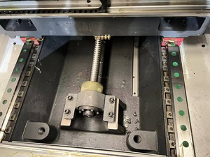 新台湾DALIVMC850三菱3軸4軸ラインレールCNC垂直マシニングセンター - Product Image 4