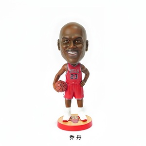 批发树脂funko pop一体式摇头动作人物篮球运动员明星雕像摇头