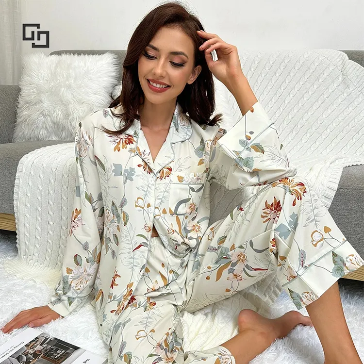 Elegante estampado floral de las mujeres de longitud completa bordada ropa de dormir de bambú orgánico personalizado pijamas casuales para las mujeres conjunto