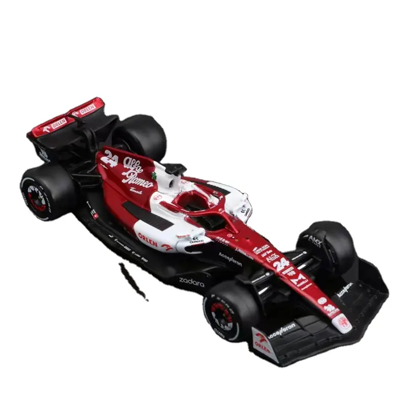 1:43 2022 Alfa Remo F1, лицензионный гоночный автомобиль (без шлема), модель легкосплавного автомобиля