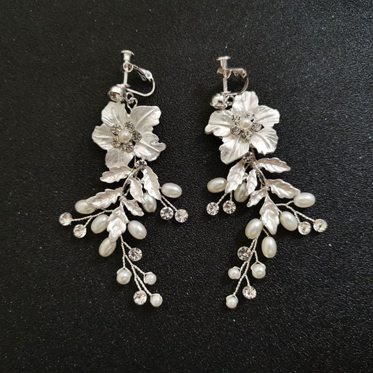 silver Earring