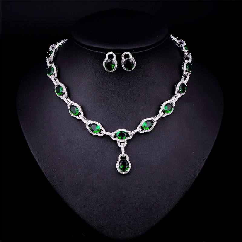 สีเขียว