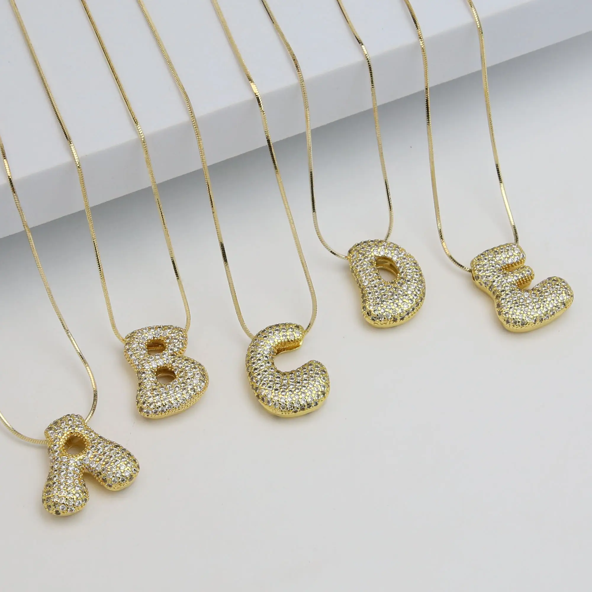 Punk Hiphop Nom Alphabet Collier Ice Out Initiale A ~ Z Cubique Zircone En Laiton Bulle Lettre Charme Pendentif Collier