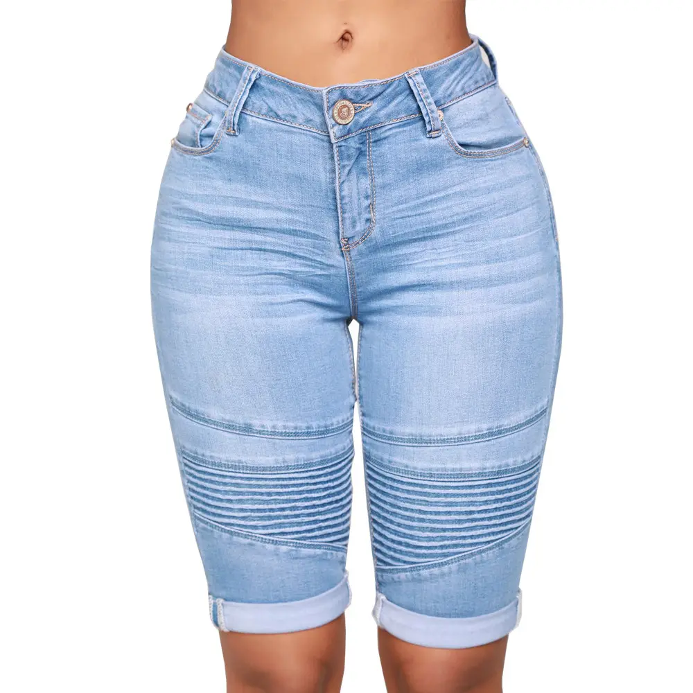 سروال جينز نسائي قصير على الموضة بتصميم عتيق جديد للبيع بالجملة لعام 2021 بجيوب قابلة للتمدد من قماش الدنيم يلائم جميع الملابس بنصف الركبة