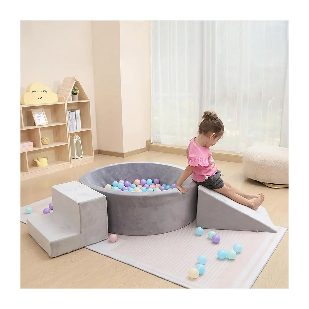 Permainan aktif dalam dan luar ruangan untuk anak-anak, peralatan permainan blok panjat tebing bola struktur permainan aktif dalam ruangan untuk bayi anak-anak