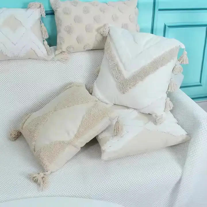 Yeni gelenler Modern kare yastık kılıfı kumaş kabartmalı desenler püskül atmak yastıklar kılıfları ile 3D örme
