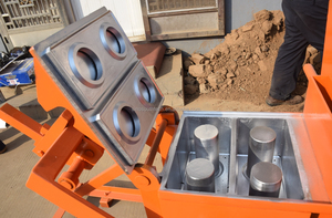 Factory Direct Sales of High Temperature Resistant Fireproof <strong>Clay</strong> <strong>Brick</strong> Making <strong>Machine</strong> - Product Image 6