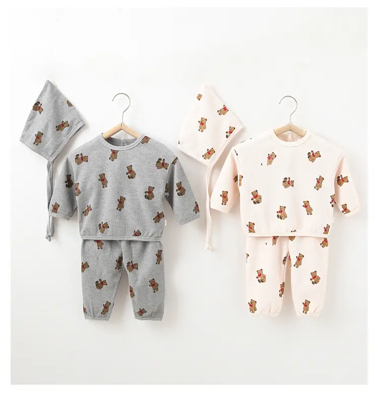 Весенняя Одежда для новорожденных, хлопковая толстовка с капюшоном с принтом медведя и штаны, комплект из 2 предметов для малышей, повседневная одежда для младенцев