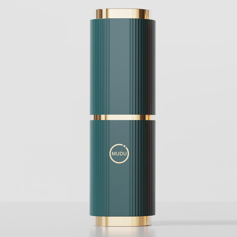 สีเขียว