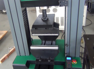 Control Automático por computadora 300KN máquina de prueba universal uso máquina de prueba de flexión de 3 puntos - Product Image 3