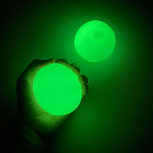Hot Selling 5cm Glow-in-the-dark Ceiling Sticky Wall Ceiling Relief Stress Sticky Target <strong>Ball</strong>