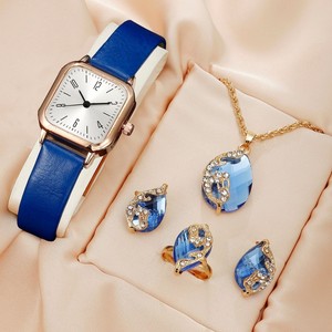 <span class=keywords><strong>2025</strong></span>新款女式休闲简约石英表小方水滴清新饰品套装真皮表带合金奢华手表