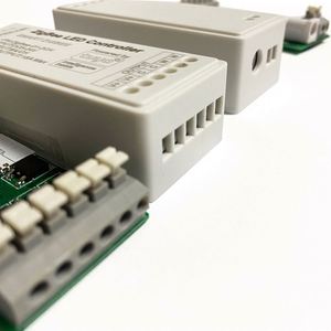 Controlador RGBCCT Tuya Zigbee 15A 5-24V Smart Life 12V 180W Alexa 5CH RGBWC RGBCW Temperatura de color RGB + Controlador de tira LED CCT - Product Image 4